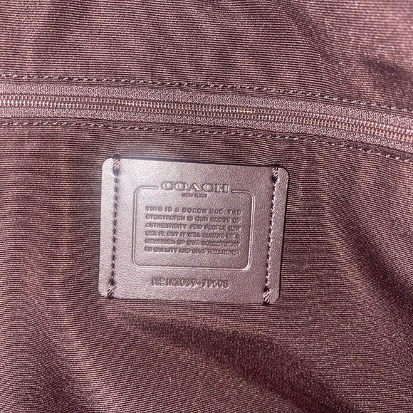 NWOT Coach Gallery Tote - Picture 4 of 4